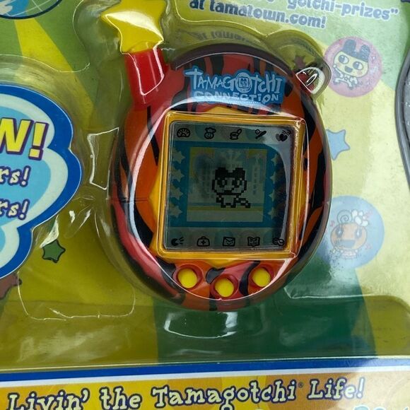 NWB Rare! 2007 Bandai Tamagotchi Connection V4.5 Virtual Pet Sealed - Picture 6 of 9